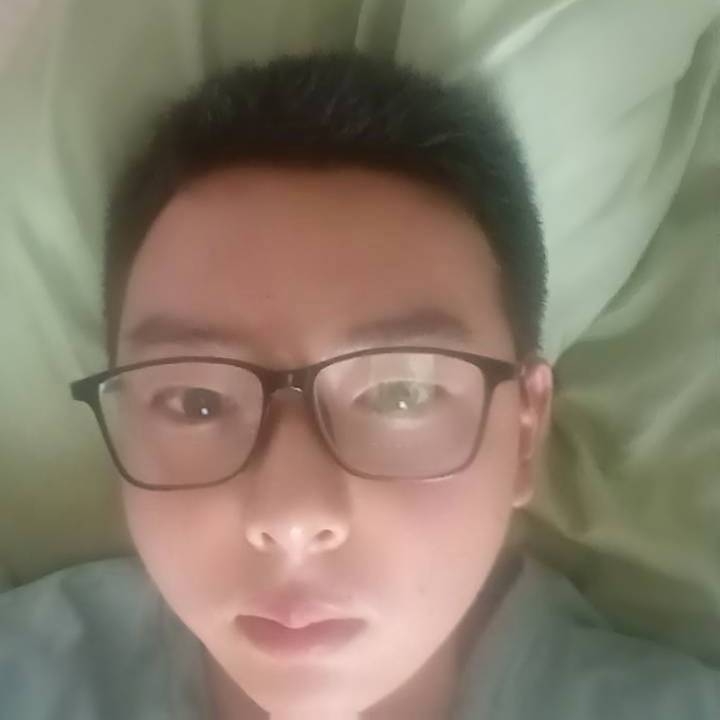 小黄的第三张照片--陕西闪婚服务中心